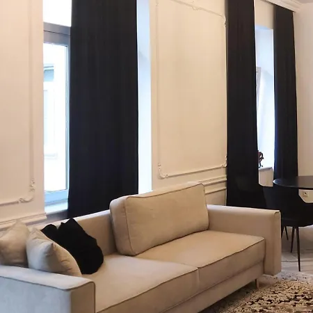 Duzy, Komfortowy Apartament Z Parkingiem, Srodmiescie -Klimatyzacja-Polonia Resident