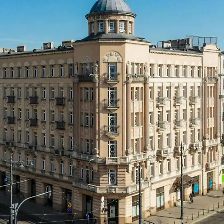 Komfortowy Z Parkingiem, 70m2, Srodmiescie -klimatyzacja, Dostep Na Kod-polonia Resident * Łódź